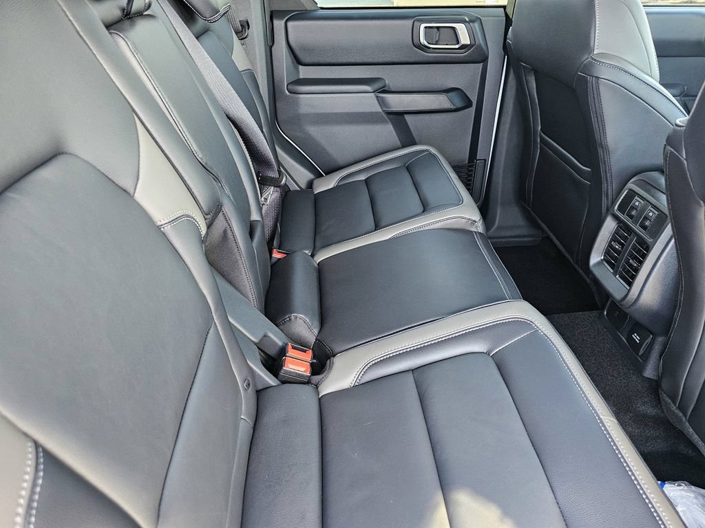 New 2026 Ford Bronco Outer Banks AWD/4WD image 14