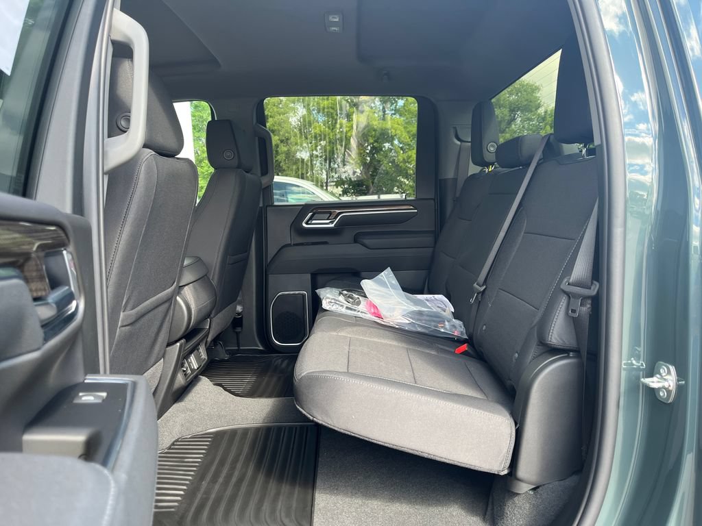 New 2026 Chevrolet Silverado 2500 LT w/ Convenience Package AWD/4WD image 24