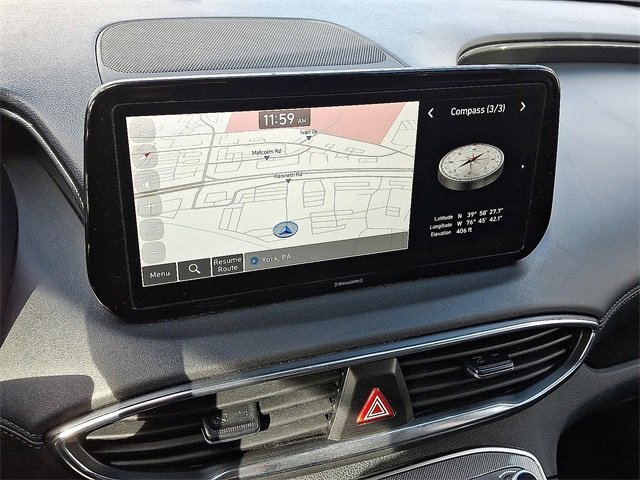 Used 2023 Hyundai Santa Fe SEL image 3