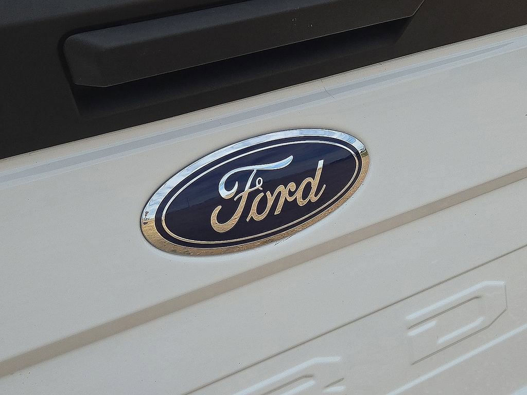 Used 2021 Ford F250 XL w/ STX Appearance Package image 13