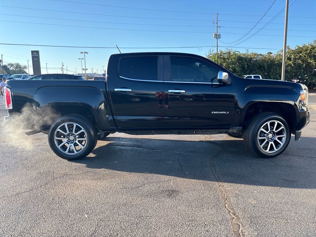 Used 2020 GMC Canyon Denali image 8