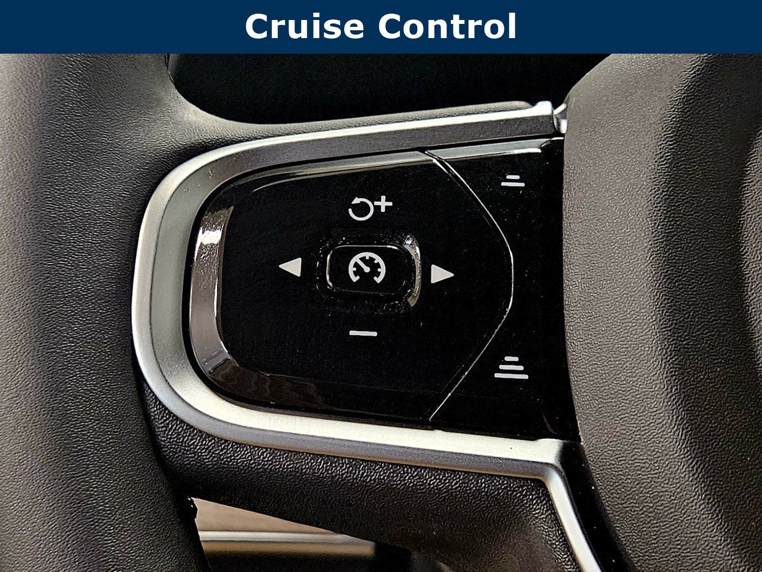 New 2026 Volvo XC90 B6 Plus w/ Protection Package AWD/4WD image 39