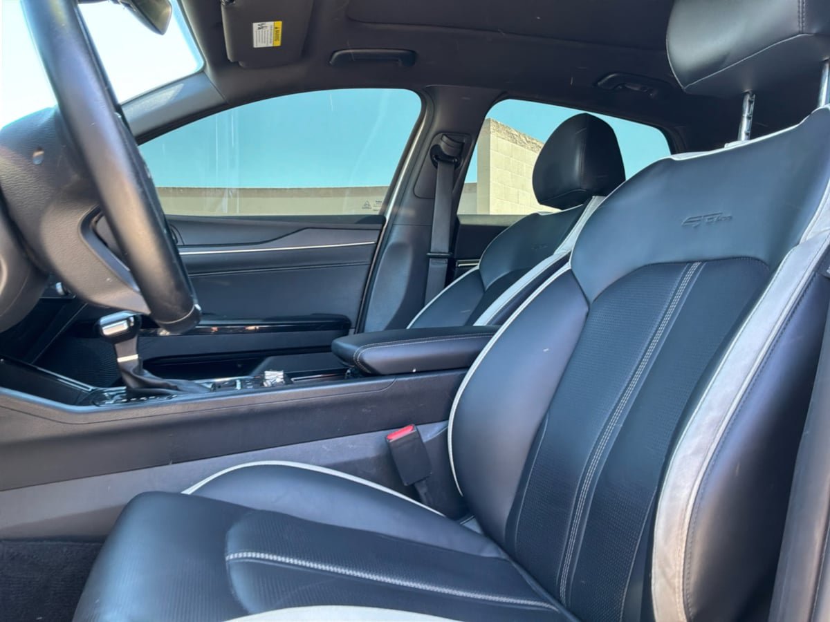 Used 2026 Kia K5 GT-Line w/ GT-Line Premium Package FWD image 17