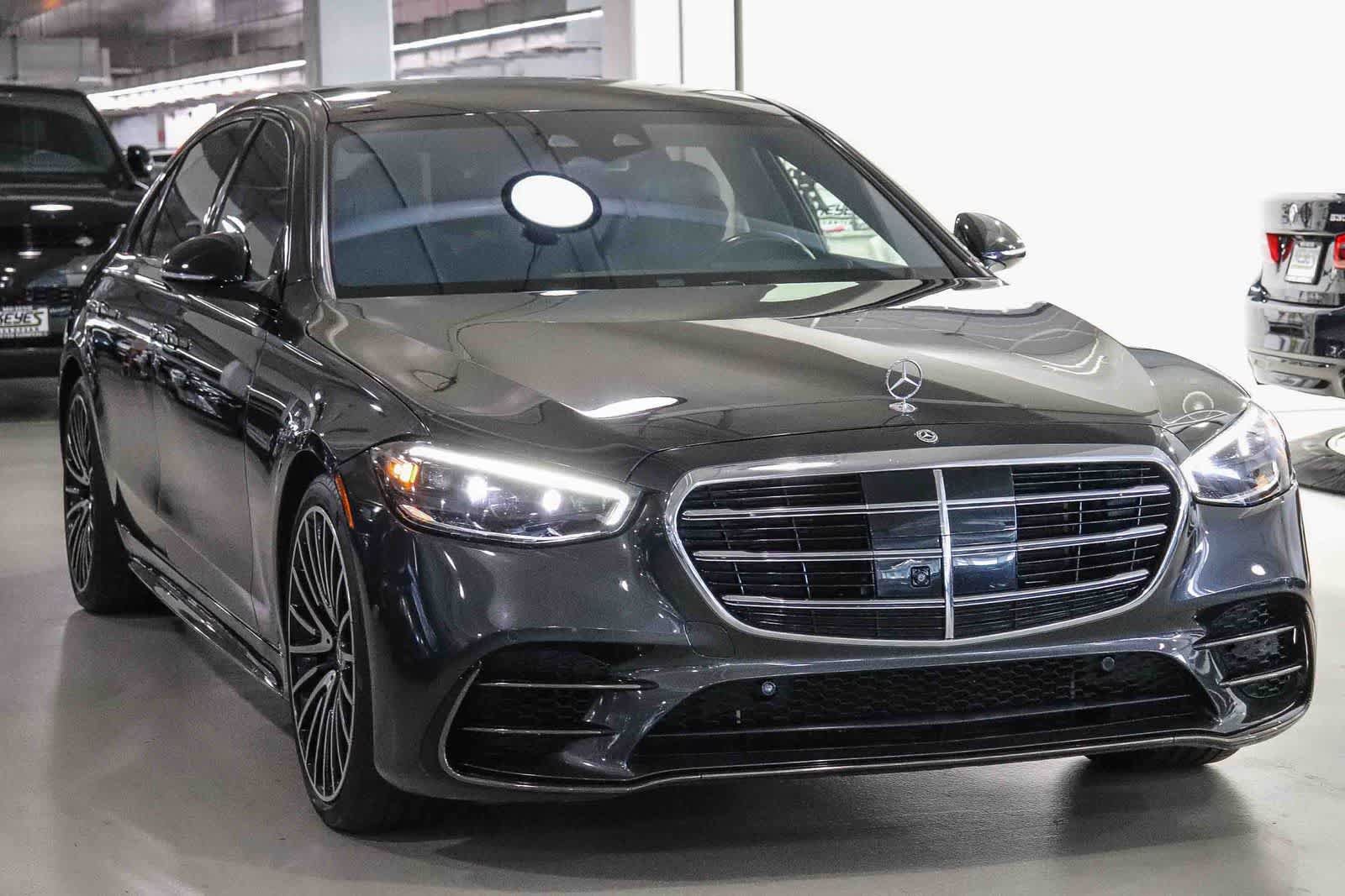 Used 2023 Mercedes-Benz S 580 4MATIC Sedan image 5