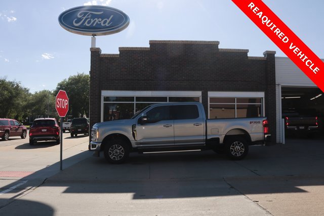 Used 2023 Ford F250 Lariat w/ FX4 Off-Road Package image 1