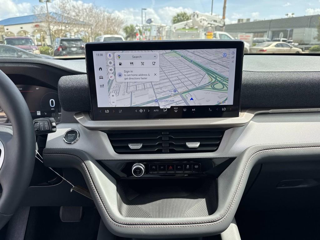 New 2026 Ford Explorer Active w/ Active Comfort Package image 9