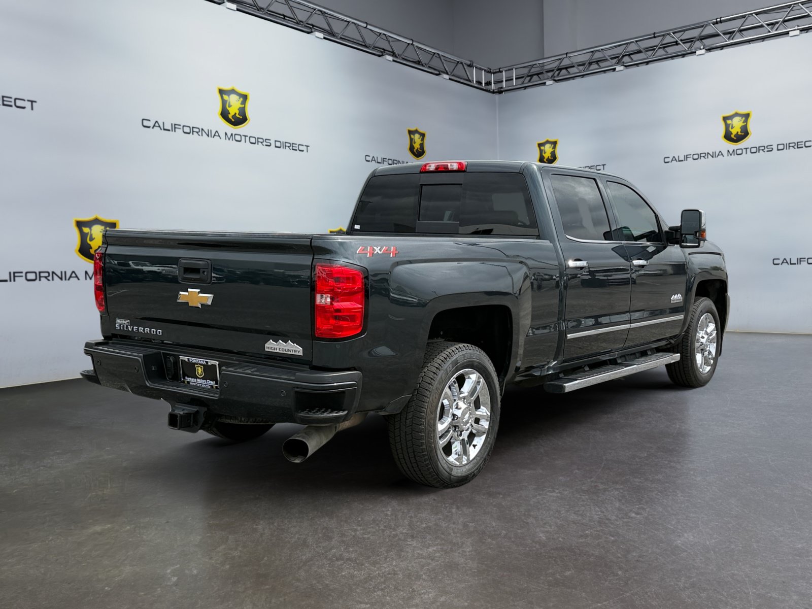 Used 2018 Chevrolet Silverado 2500 High Country w/ Duramax Plus Package AWD/4WD image 5