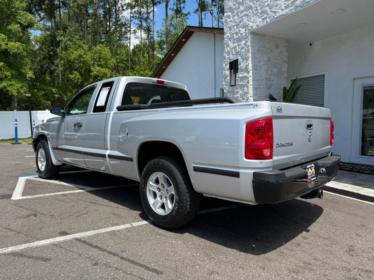 Used 2005 Dodge Dakota ST RWD image 11