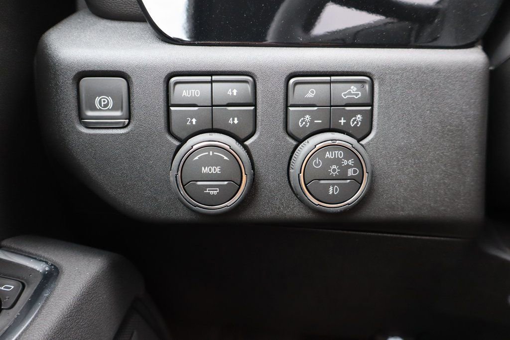 New 2026 Chevrolet Silverado 3500 LTZ w/ LTZ Convenience Package image 15