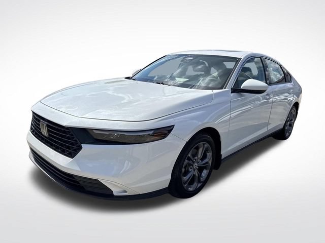 Used 2024 Honda Accord EX image 3