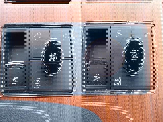 New 2022 Lincoln Navigator 4WD image 44