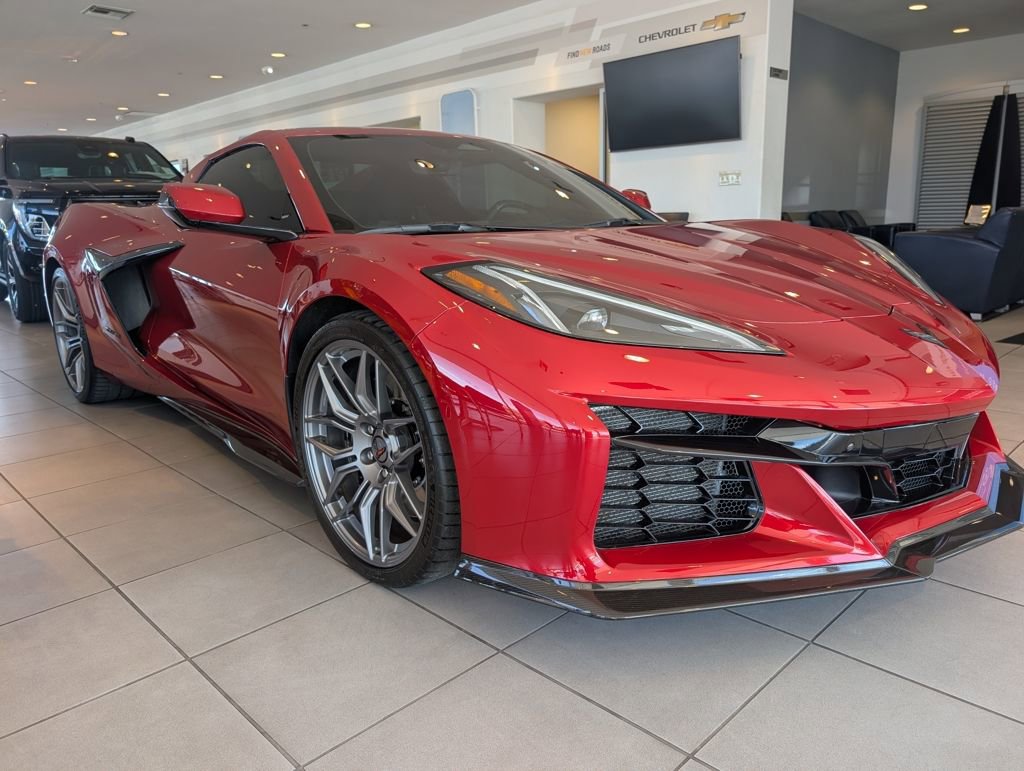 Used 2024 Chevrolet Corvette Z06 w/ Battery Protection Package RWD image 5