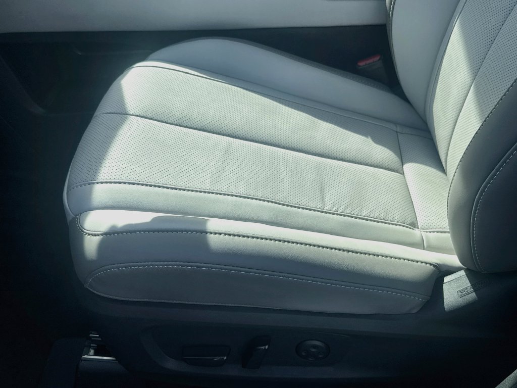 New 2027 INFINITI QX60 Luxe w/ Cargo Package FWD image 20