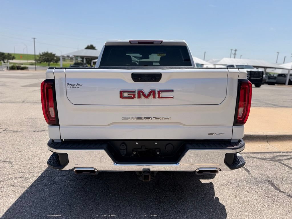Used 2022 GMC Sierra 1500 SLT AWD/4WD image 5