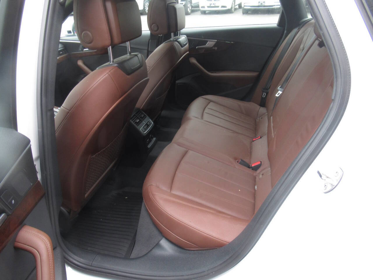 Used 2019 Audi A4 2.0T Premium Plus w/ Premium Plus Package image 17