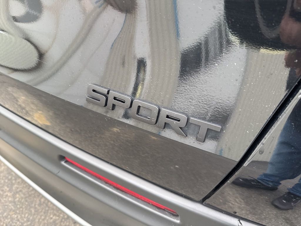 Used 2025 Honda HR-V Sport image 10