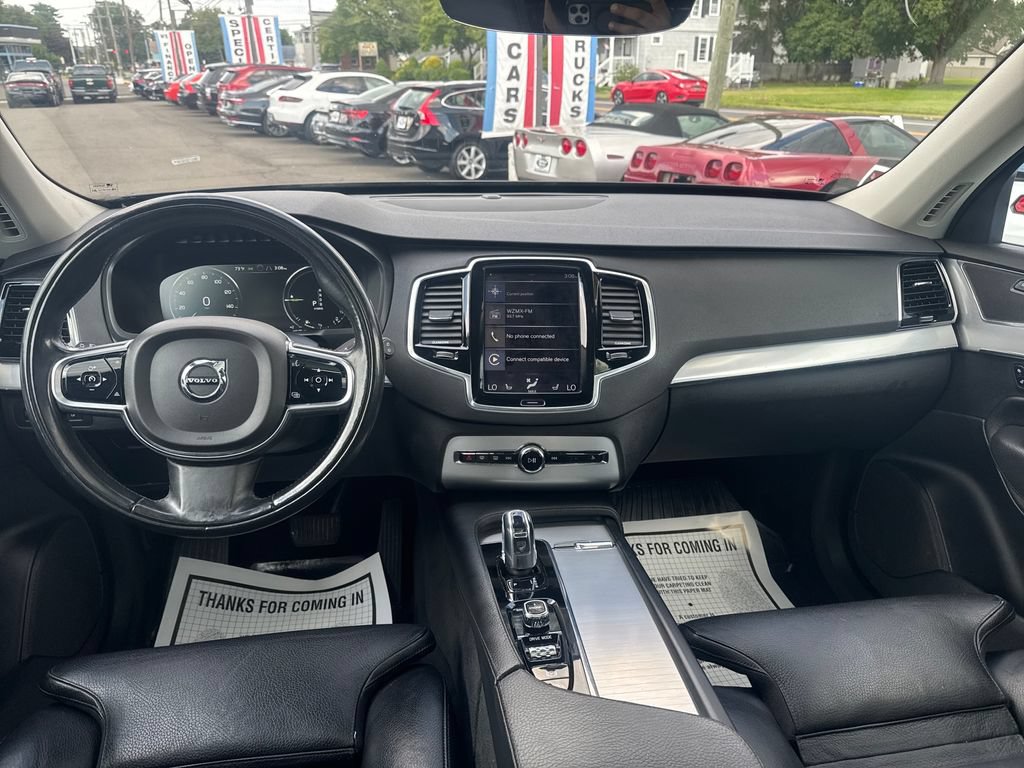 Used 2016 Volvo XC90 T8 Momentum w/ Vision Package AWD/4WD image 12