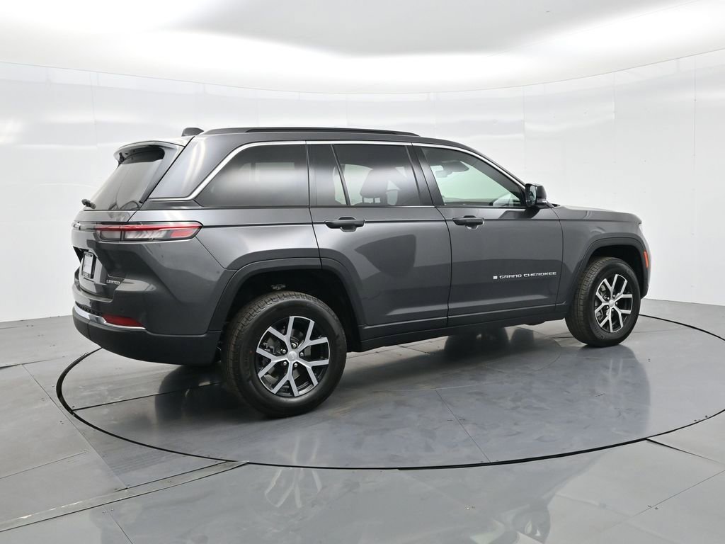New 2025 Jeep Grand Cherokee Limited image 7