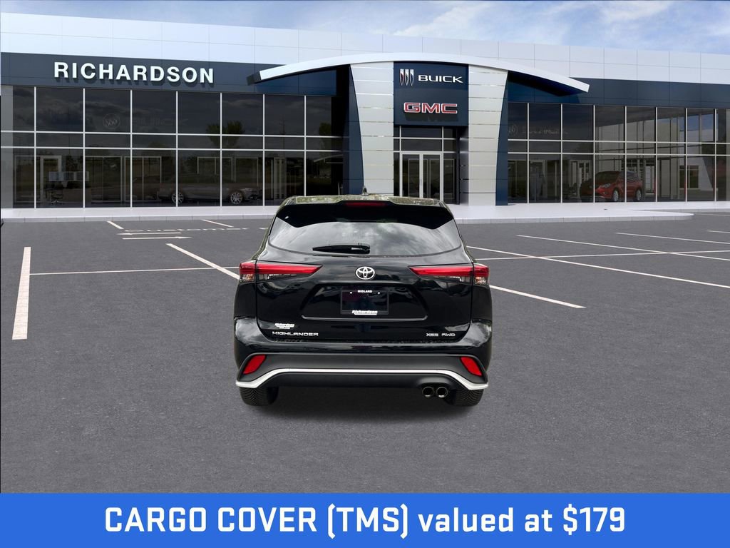 Used 2023 Toyota Highlander XSE AWD/4WD image 5