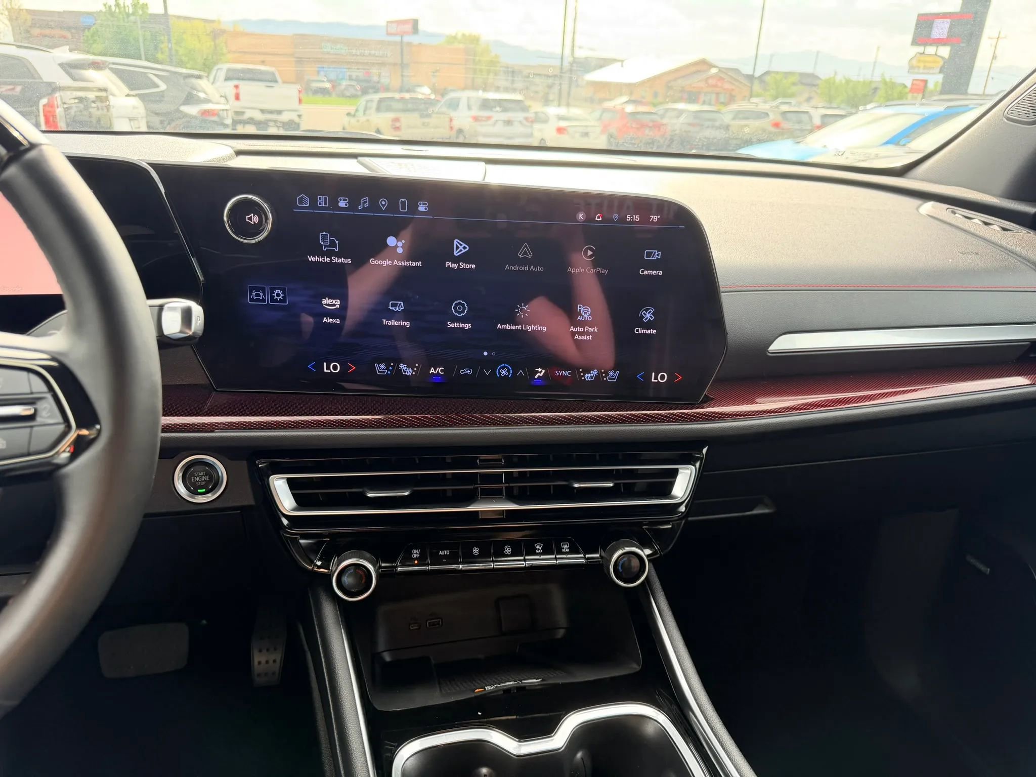 Used 2024 Chevrolet Traverse RS image 21