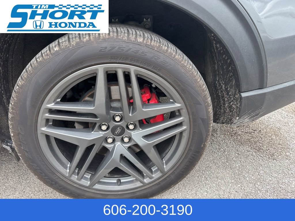 Used 2025 Ford Explorer ST-Line w/ Premium Package image 10