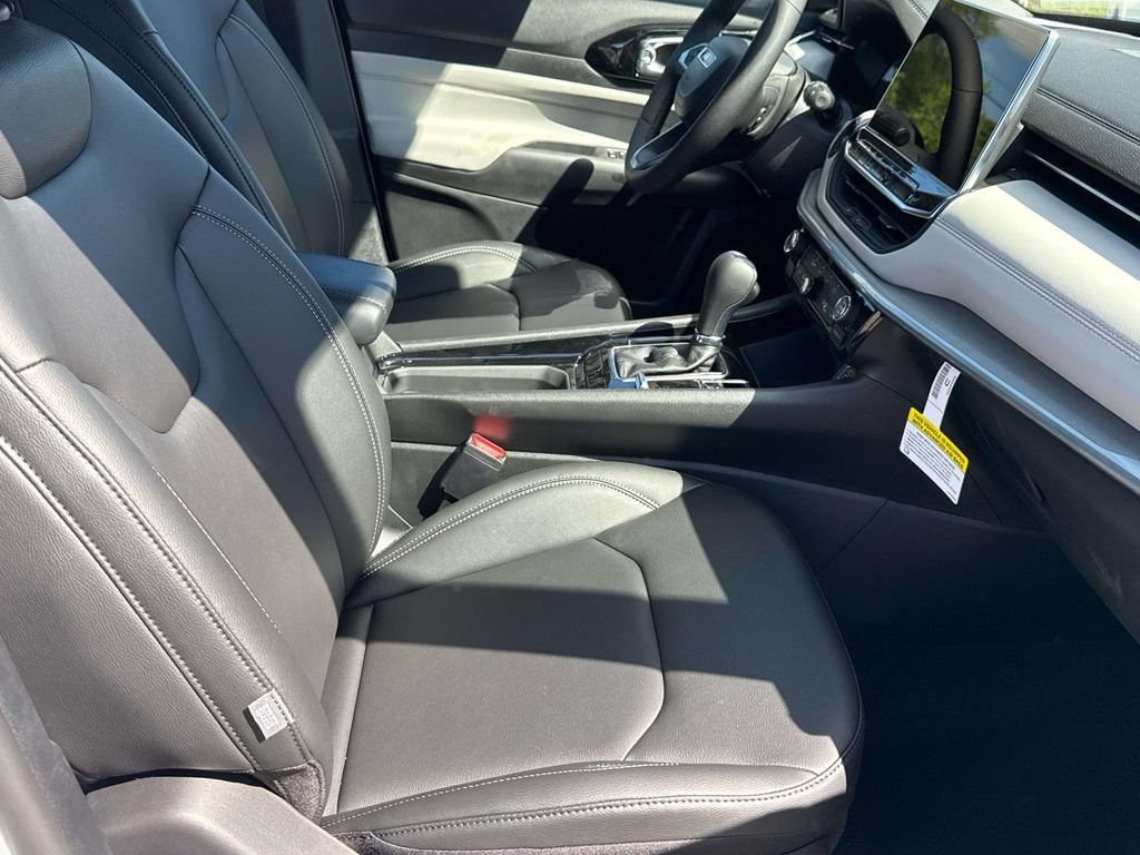 New 2026 Jeep Compass Limited AWD/4WD image 9