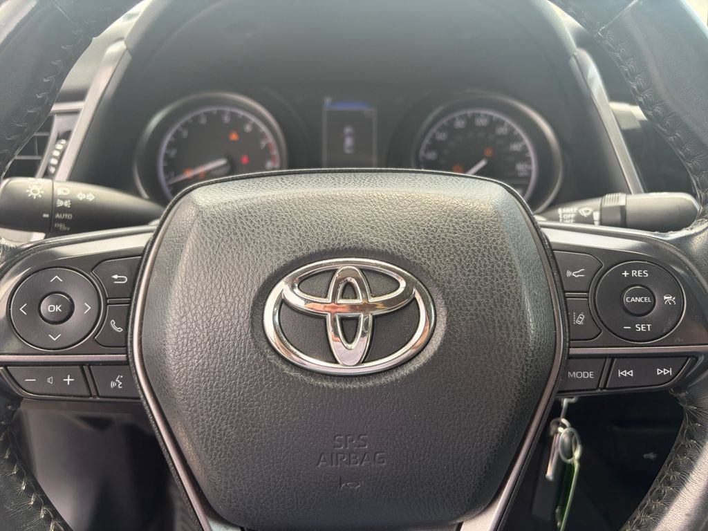 Used 2021 Toyota Camry SE FWD image 23