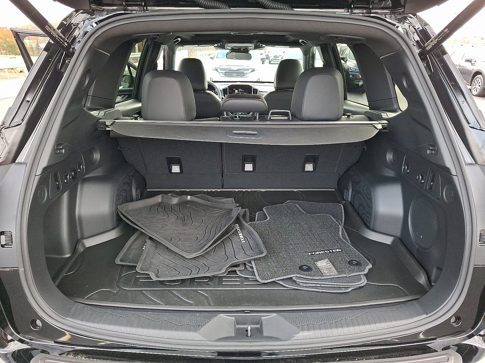 Certified 2025 Subaru Forester Limited image 29