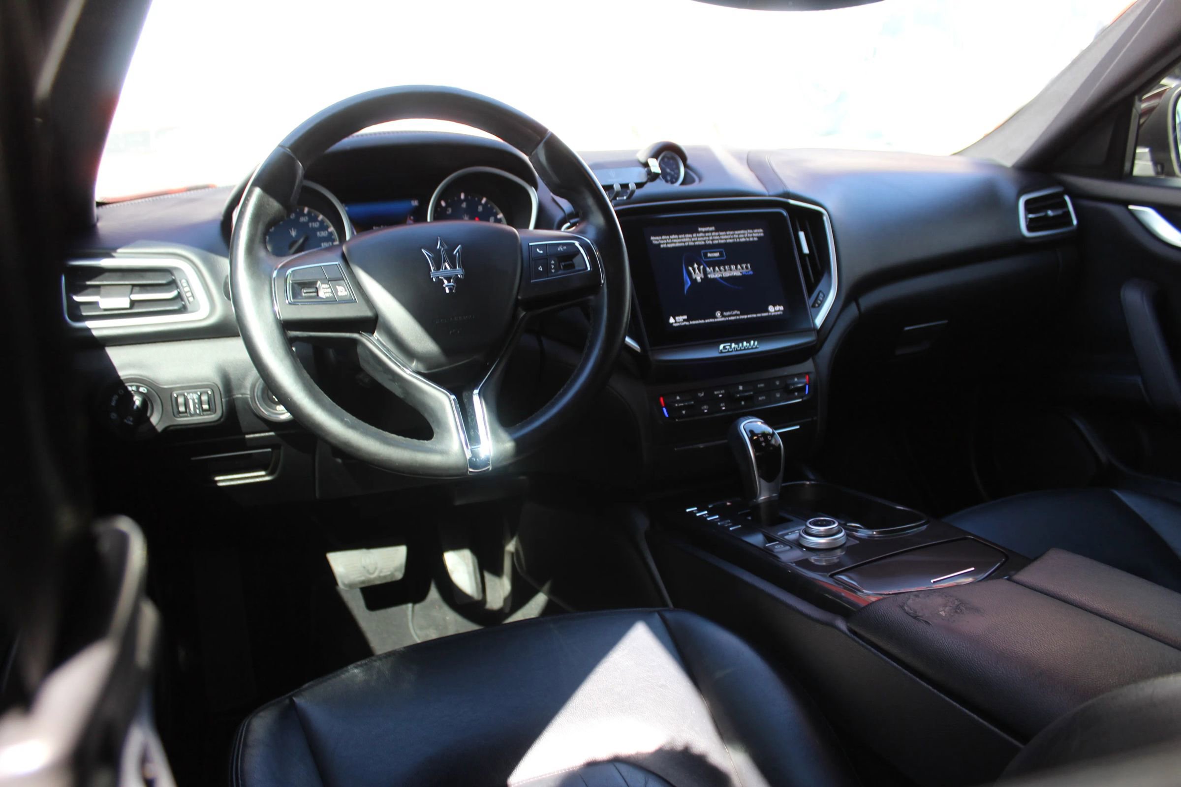 Used 2017 Maserati Ghibli RWD image 18
