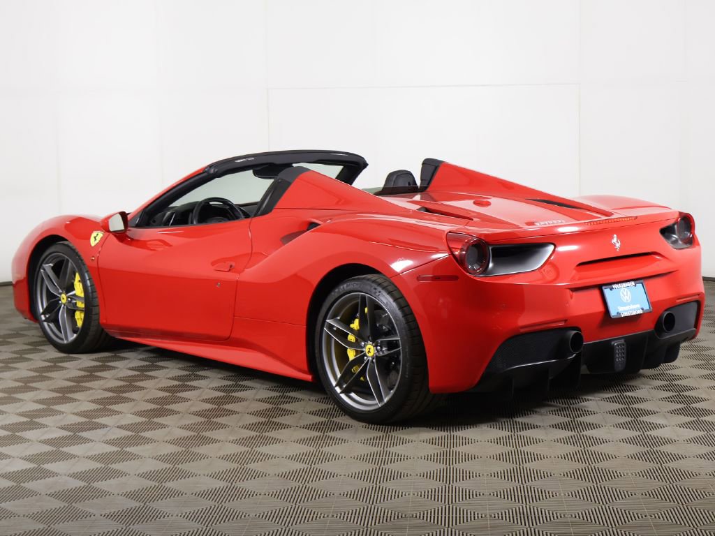 Used 2019 Ferrari 488 Spider image 11
