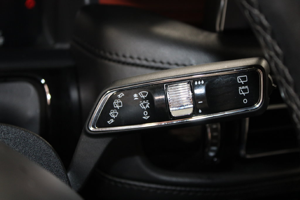 Used 2023 Lincoln Nautilus Reserve AWD/4WD image 40