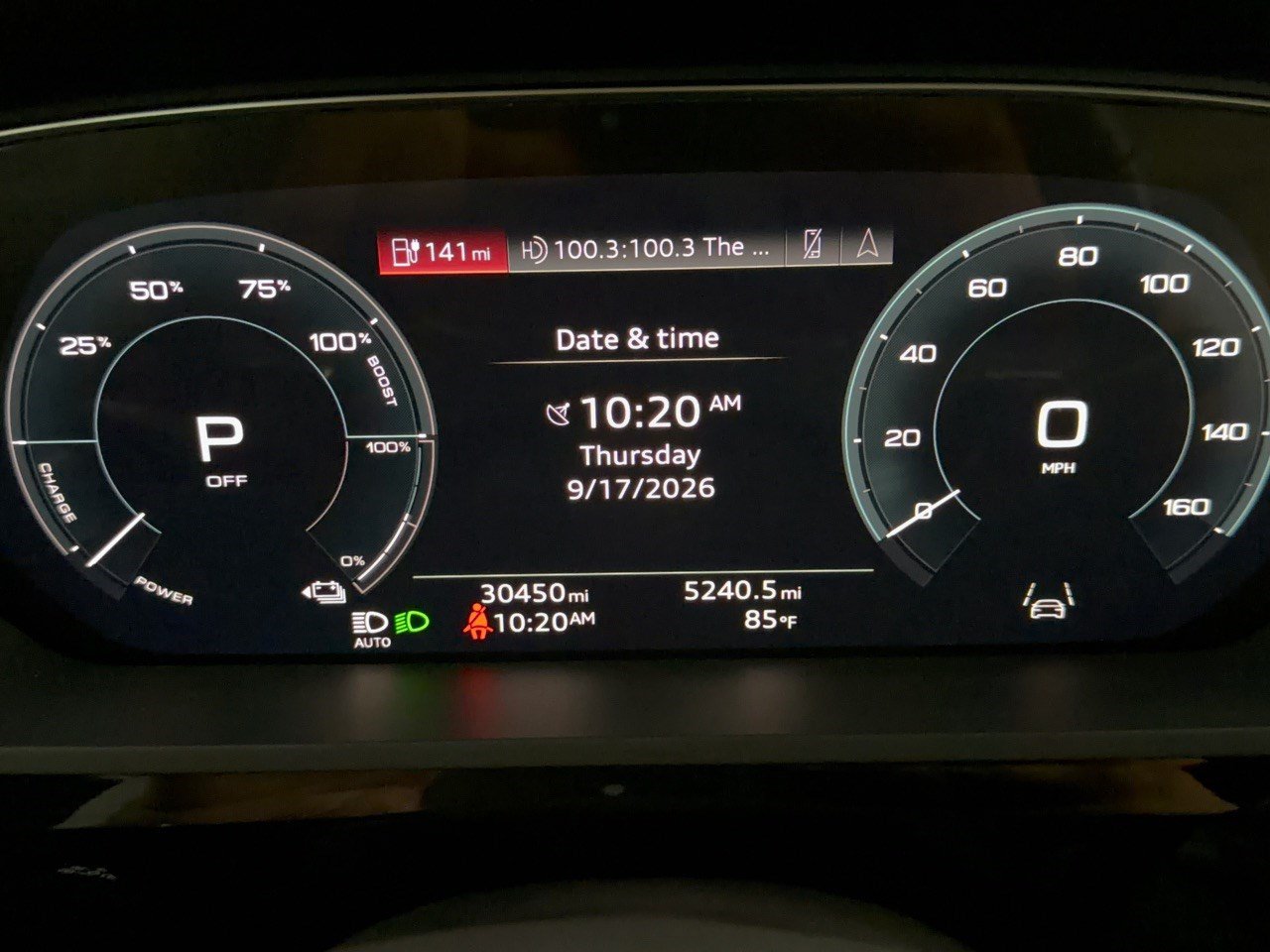 Used 2024 Audi Q8 e-tron Premium Plus AWD/4WD image 26