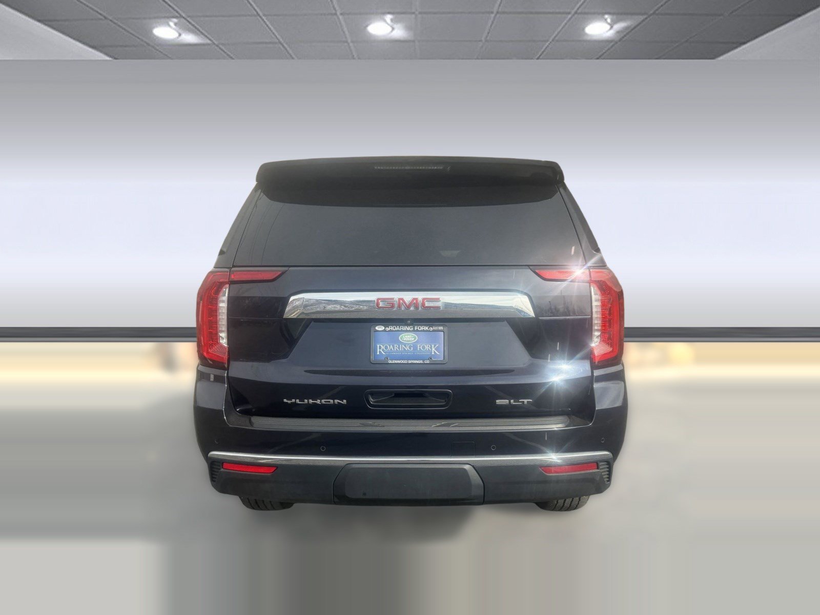 Used 2022 GMC Yukon SLT AWD/4WD image 10
