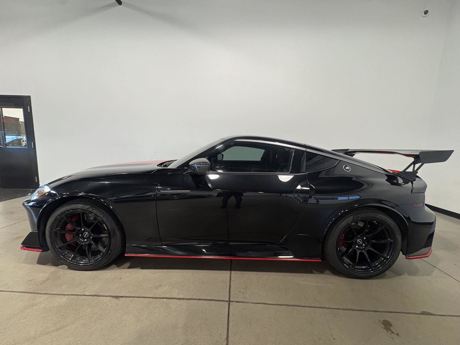 Used 2024 Nissan Z NISMO w/ Floor Mat Package RWD image 7