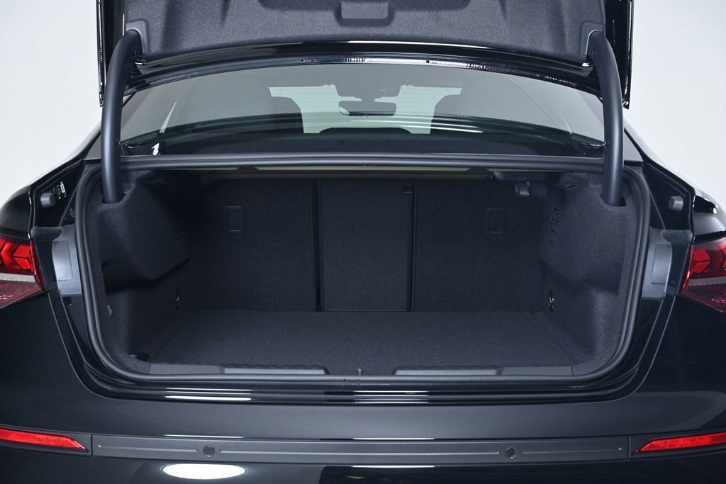 New 2026 Audi A3 2.0T Premium image 23