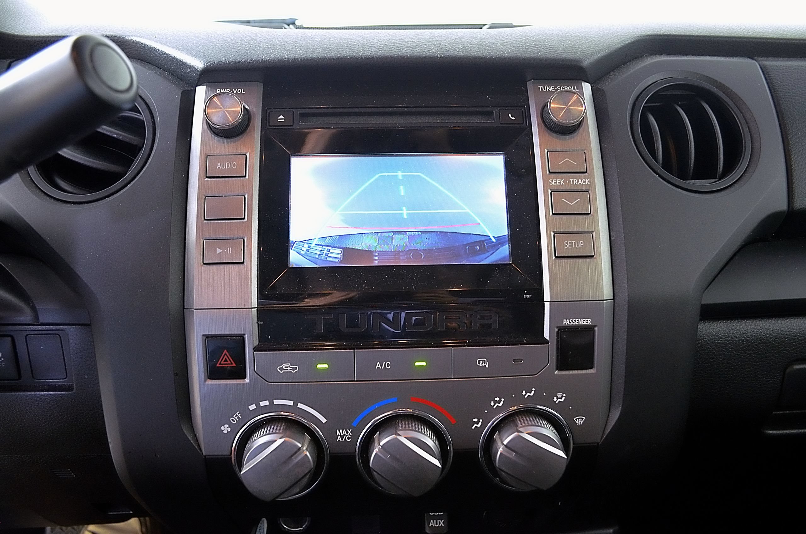 Used 2015 Toyota Tundra SR w/ Tow Package RWD image 20