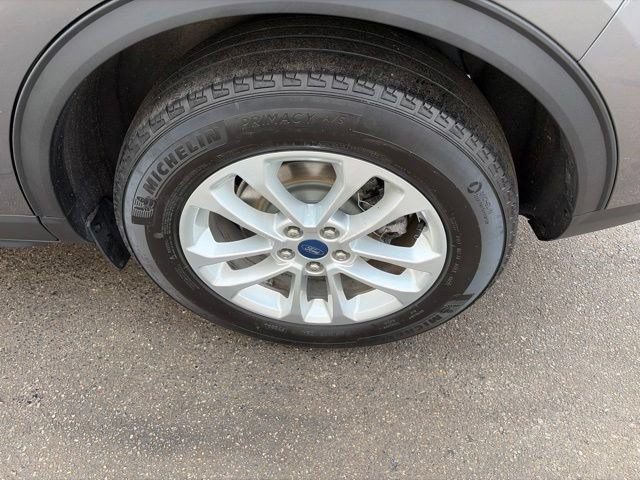 Used 2022 Ford Escape SE w/ Convenience Package FWD image 47