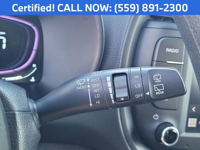 Certified 2025 Kia Soul LX w/ LX Technology Package FWD image 16