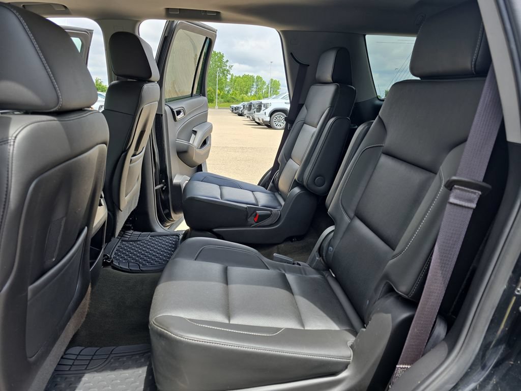 Used 2016 GMC Yukon SLT AWD/4WD image 17