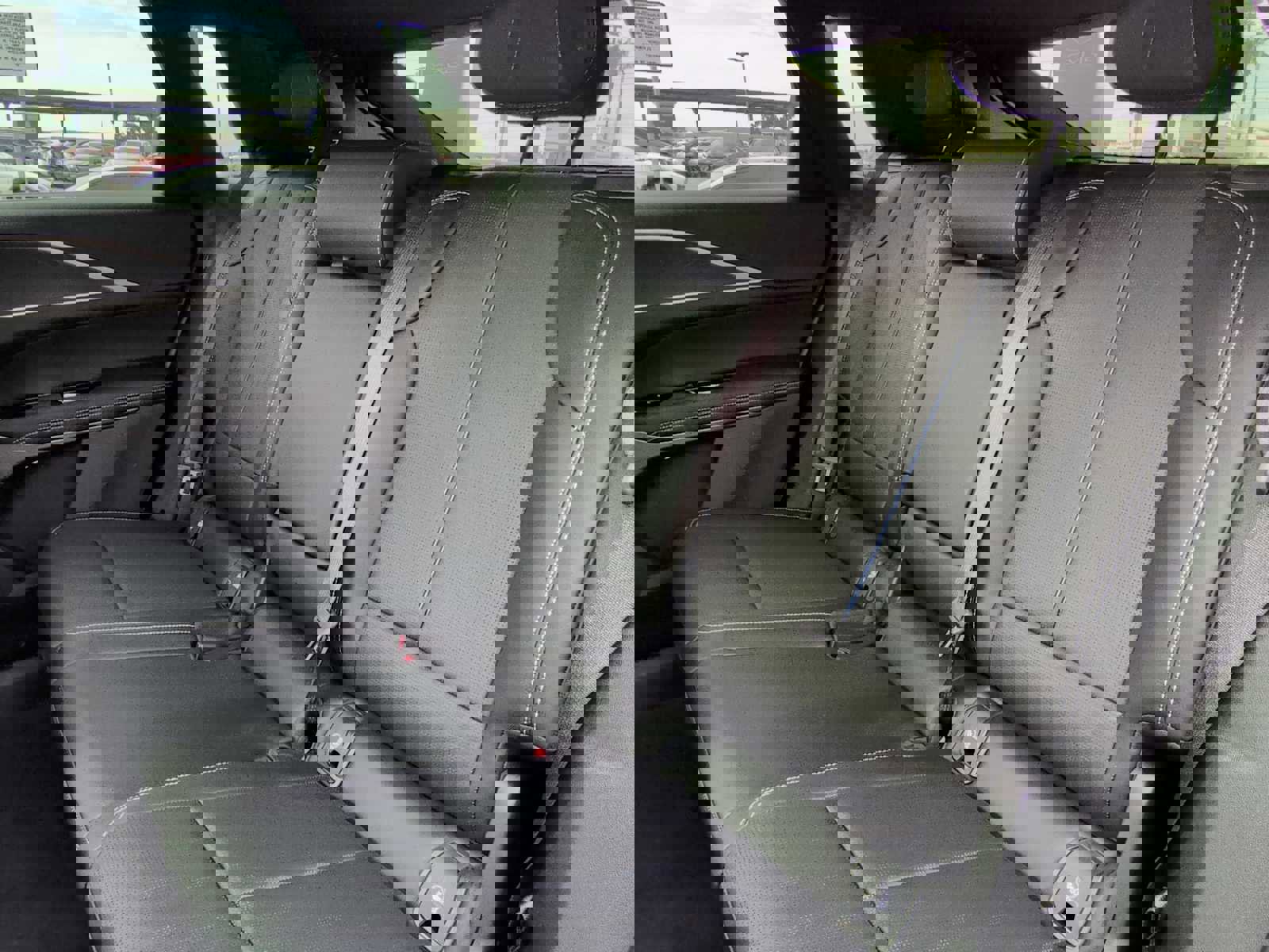 New 2025 Cadillac Lyriq Sport image 25