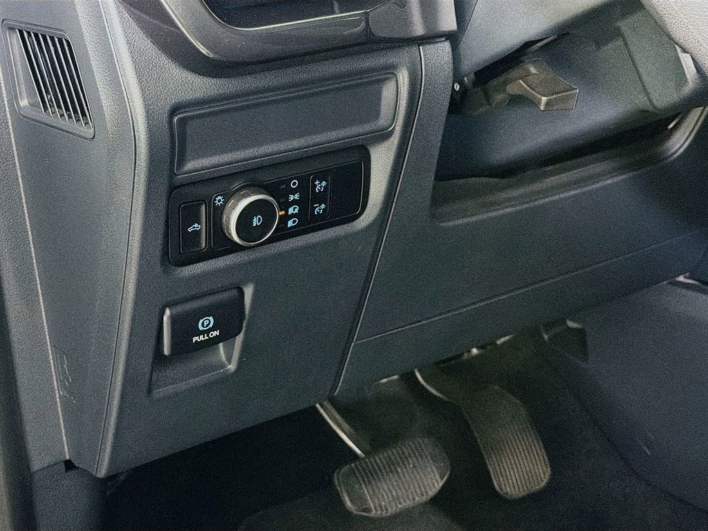 Used 2024 Ford F150 STX image 12