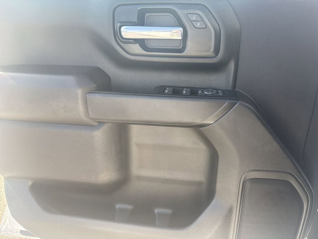 Certified 2023 Chevrolet Silverado 2500 Custom w/ Custom Value Package AWD/4WD image 20