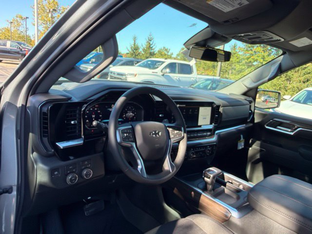 New 2026 Chevrolet Silverado 1500 RST w/ Convenience Package II AWD/4WD image 13