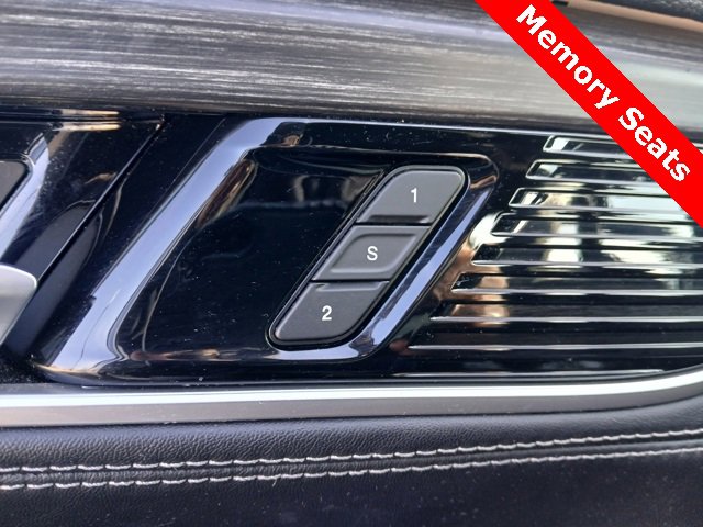 Used 2023 Jeep Wagoneer Series III w/ Premium Group I image 37