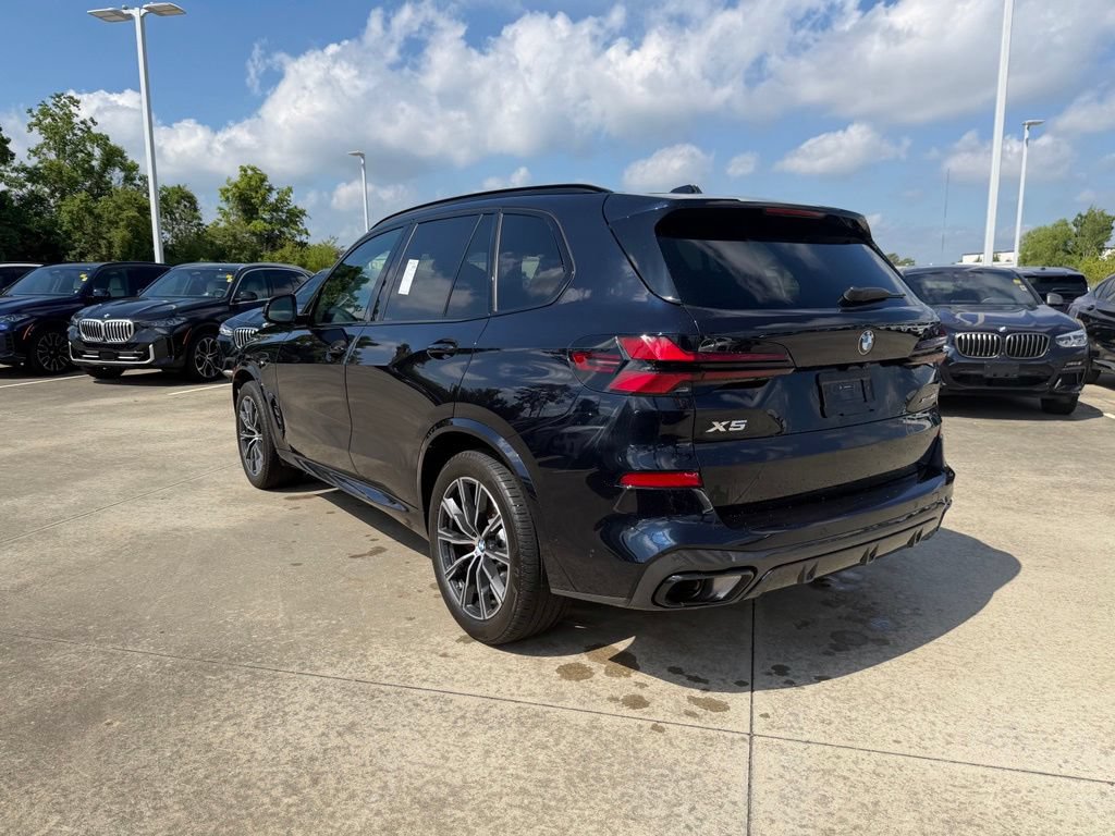 Certified 2024 BMW X5 xDrive40i w/ M Sport Package AWD/4WD image 10