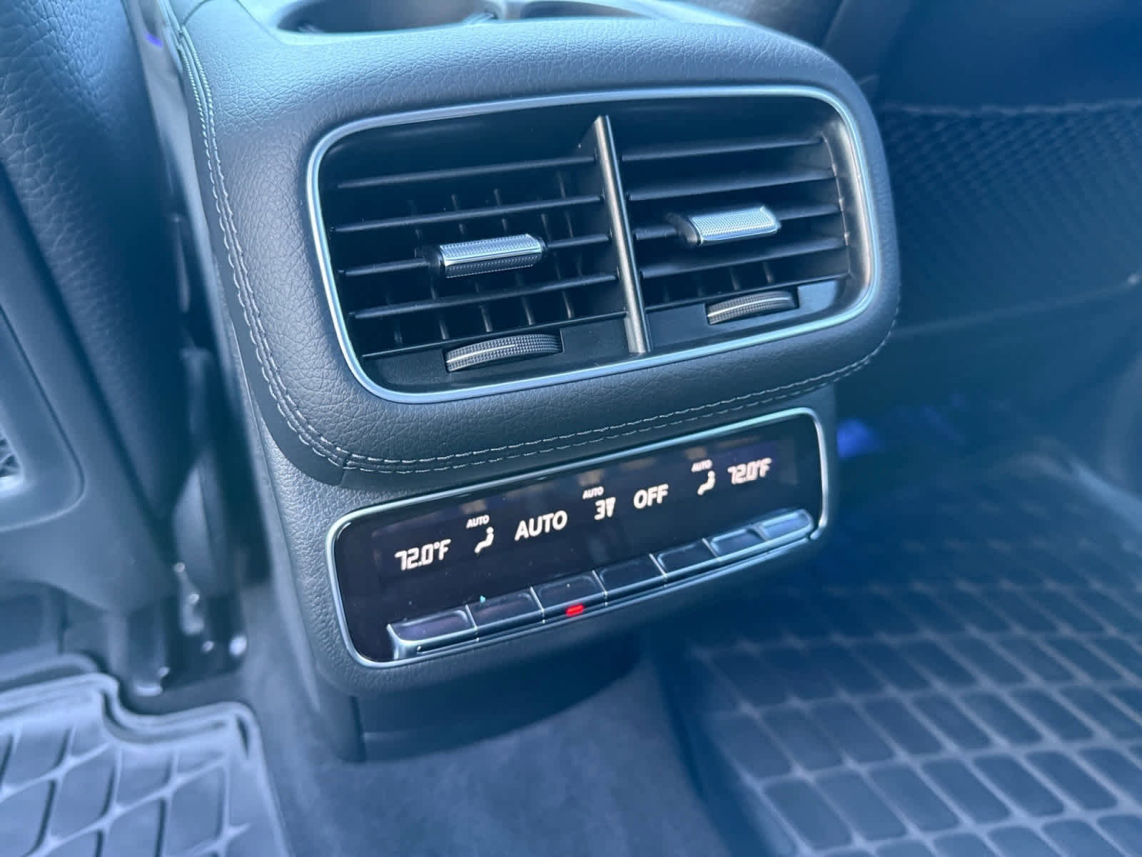 New 2025 Mercedes-Benz GLS 580 4MATIC image 27