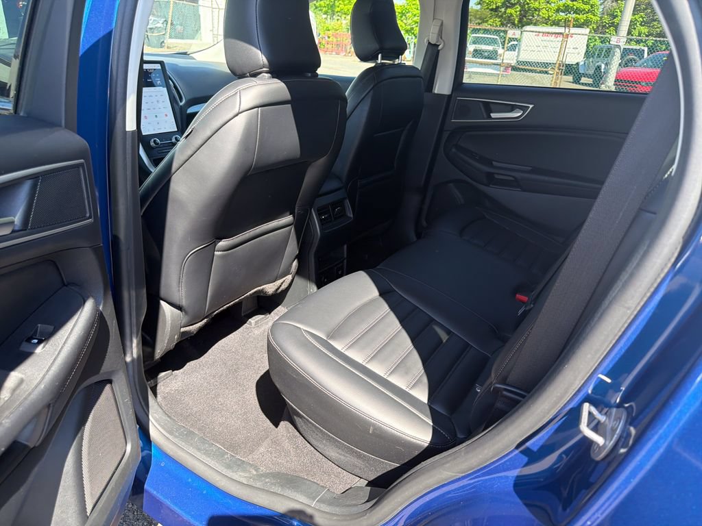 Used 2023 Ford Edge SEL w/ Convenience Package AWD/4WD image 13