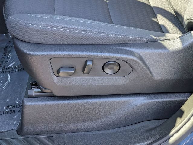 Used 2024 Chevrolet Silverado 1500 Custom w/ Dark Appearance Package RWD image 17