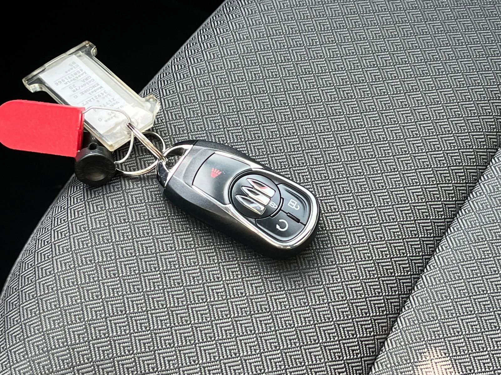 Used 2025 Buick Encore GX Preferred image 21