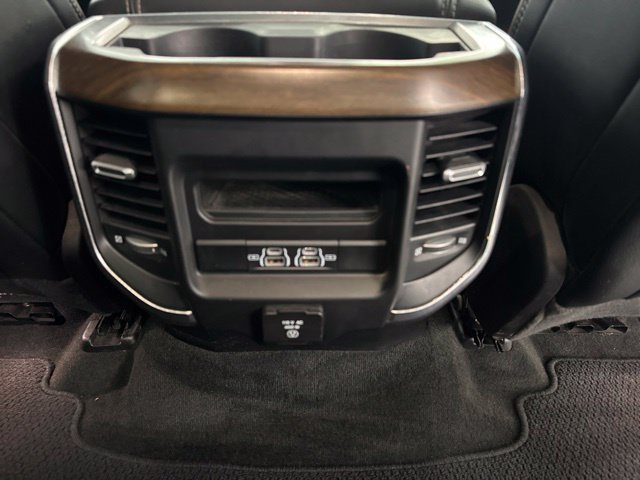 Used 2022 RAM 1500 Laramie AWD/4WD image 31